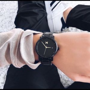 NWOT MVMT Signature Series women’s watch.